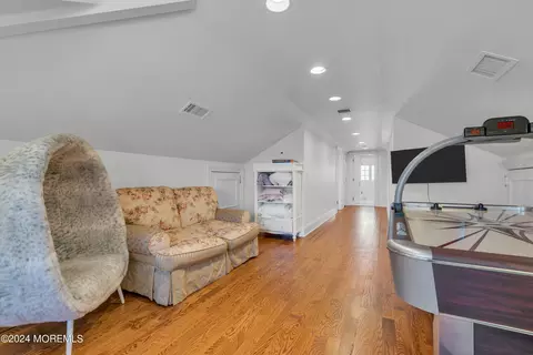 Entry Way - 801 5th Ave, Spring Lake, NJ 07762 photo 17 of 19