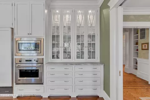 Kitchen - 801 5th Ave, Spring Lake, NJ 07762 photo 8 of 8