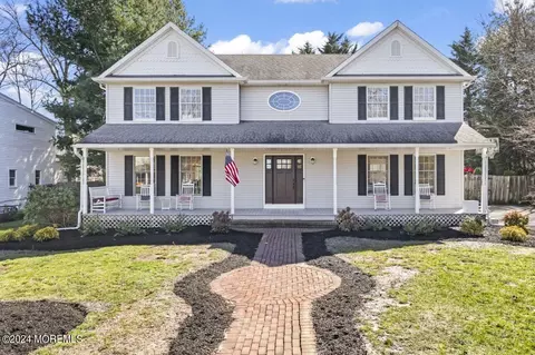 122 Hendrickson Pl, Fair Haven, NJ 07704