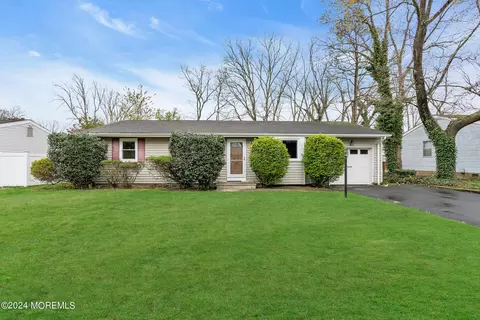 2432 Holly Hill Rd, Manchester, NJ 08759