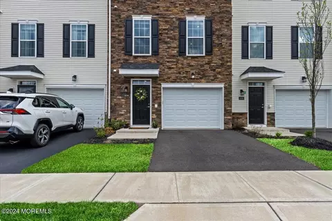 104 Prestige Rd, Brick, NJ 08723