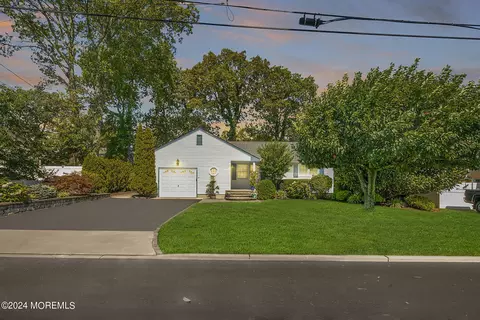 507 Crestview Ter, Point Pleasant, NJ 08742