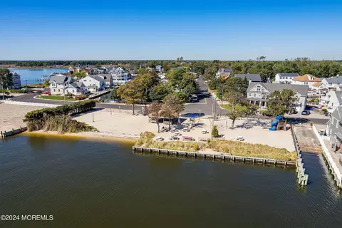 View/Area - 21 Bark Rd, Brick, NJ 08723 photo 11 of 13