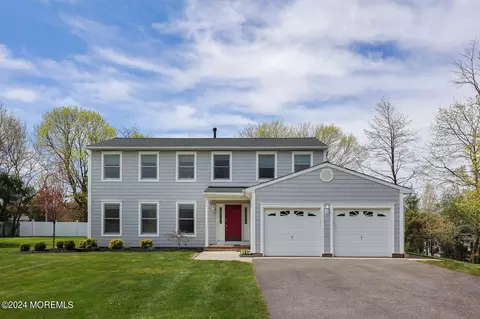 609 Sunshine Ct, Brick, NJ 08724