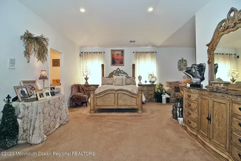 Bedroom - 27 Pancoast Rd, Waretown, NJ 08758 photo 1 of 5