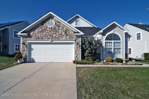 Exterior - 27 Pancoast Rd, Waretown, NJ 08758 photo 1 of 7