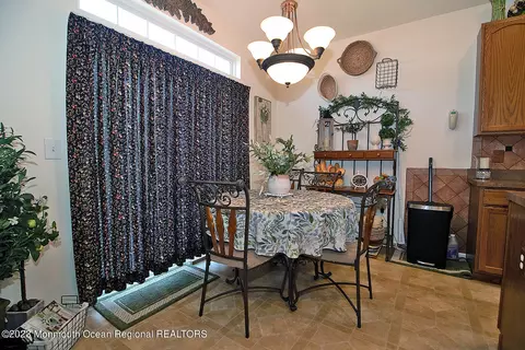 Dining - 27 Pancoast Rd, Waretown, NJ 08758 photo 4 of 4