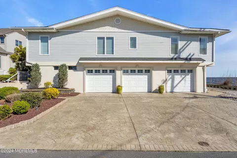 1320 Laurel Blvd, Lanoka Harbor, NJ 08734
