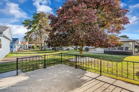 Exterior - 9 Sabinas St, Berkeley, NJ 08721 photo 12 of 13