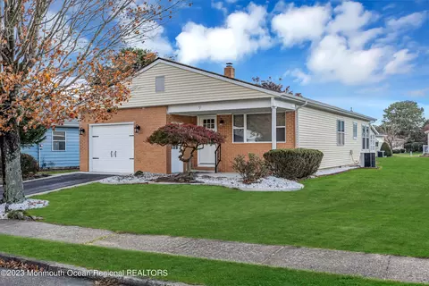 Exterior - 9 Sabinas St, Berkeley, NJ 08721 photo 9 of 13