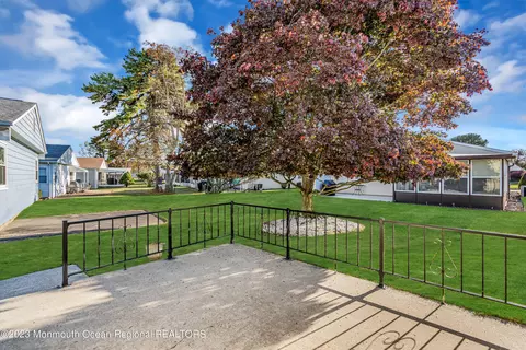 Exterior - 9 Sabinas St, Berkeley, NJ 08721 photo 6 of 13