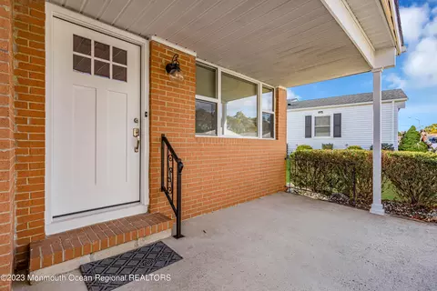 Exterior - 9 Sabinas St, Berkeley, NJ 08721 photo 8 of 13