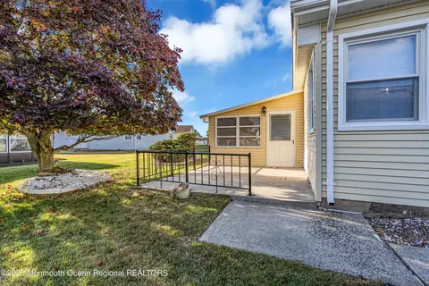 Exterior - 9 Sabinas St, Berkeley, NJ 08721 photo 13 of 13