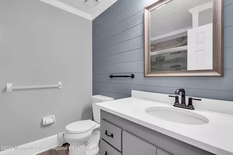 Bath - 9 Sabinas St, Berkeley, NJ 08721 photo 1 of 5