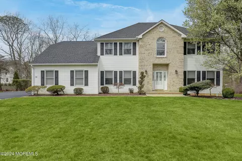 388 Jackson Mills Rd, Freehold, NJ 07728