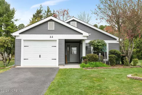 22 Twyford Ln, Manchester, NJ 08759