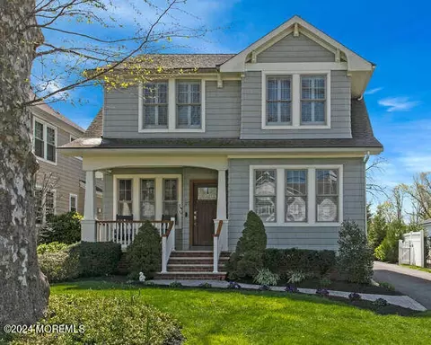 37 Poplar Ave, Fair Haven, NJ 07704