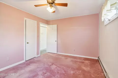 Bedroom - 47 Lakeside Dr, Matawan, NJ 07747 photo 2 of 5