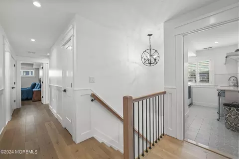 Entry Way - 414 Melrose Ave, Brielle, NJ 08730 photo 4 of 7