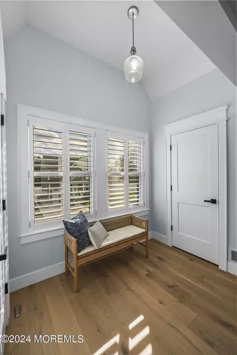 Entry Way - 414 Melrose Ave, Brielle, NJ 08730 photo 5 of 7