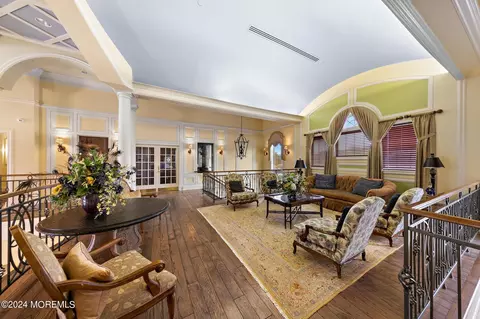 Living - 4 Lavallette Ln, Waretown, NJ 08758 photo 14 of 16