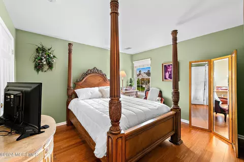 Bedroom - 4 Lavallette Ln, Waretown, NJ 08758 photo 4 of 4
