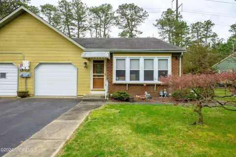 150 Sunset Rd # B, Whiting, NJ 08759