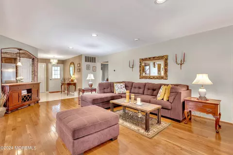 7 Daniel Webster Ave #7A, Monroe, NJ 08831 photo 10