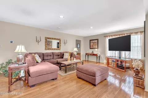 7 Daniel Webster Ave #7A, Monroe, NJ 08831 photo 8