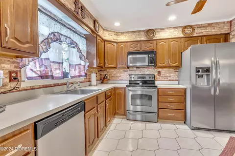 7 Daniel Webster Ave #7A, Monroe, NJ 08831 photo 13