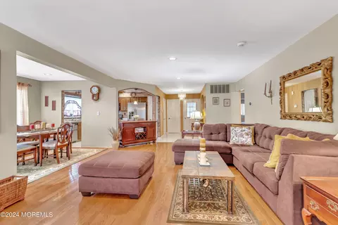 7 Daniel Webster Ave #7A, Monroe, NJ 08831 photo 9