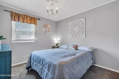 Bedroom - 21 Larkin Ave, Pine Beach, NJ 08741 photo 4 of 6
