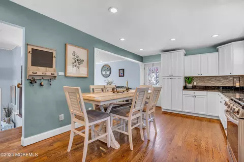 Dining - 21 Larkin Ave, Pine Beach, NJ 08741 photo 3 of 3