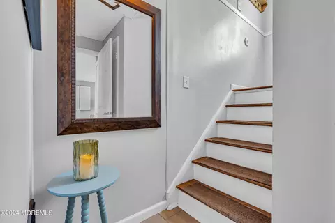 Entry Way - 21 Larkin Ave, Pine Beach, NJ 08741 photo 4 of 4
