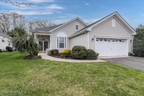 2563 Morningstar Rd, Manasquan, NJ 08736