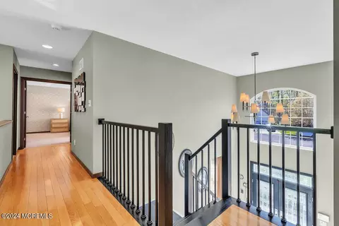 Entry Way - 71 Stratton Rd, Matawan, NJ 07747 photo 3 of 6