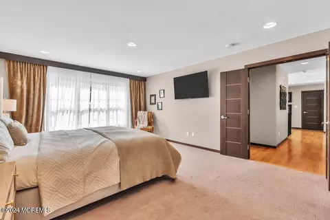 Bedroom - 71 Stratton Rd, Matawan, NJ 07747 photo 2 of 12