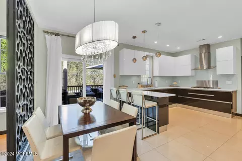 Dining - 71 Stratton Rd, Matawan, NJ 07747 photo 2 of 7