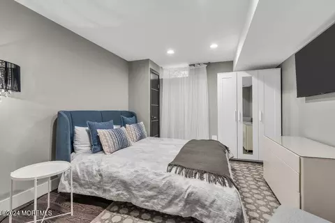Bedroom - 71 Stratton Rd, Matawan, NJ 07747 photo 11 of 12