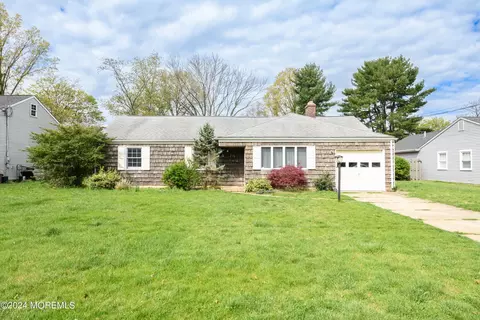274 Garden Rd, Shrewsbury, NJ 07702