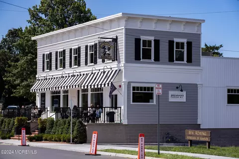 Exterior - 49 Center St, Rumson, NJ 07760 photo 9 of 10