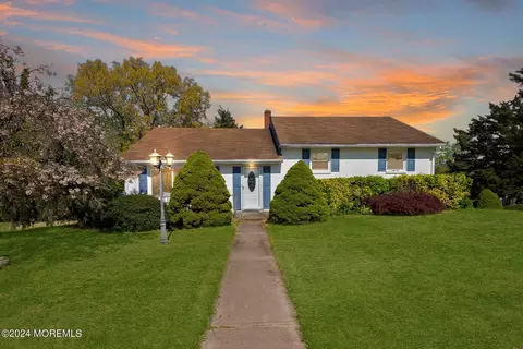 539 Hollywood Ave, Toms River, NJ 08753