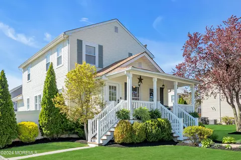 155 Mabel Ave, Leonardo, NJ 07737