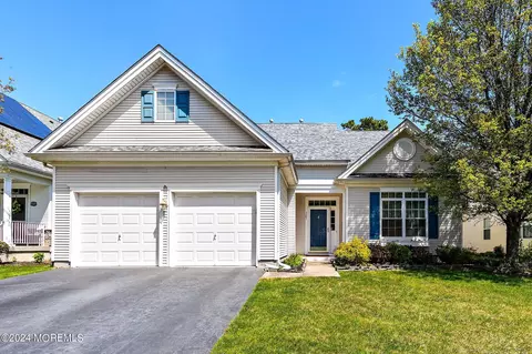 327 Golf Vw, Little Egg Harbor, NJ 08087