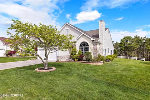 Exterior - 71 Avalon Way, Waretown, NJ 08758 photo 5 of 10