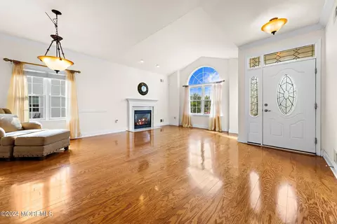 Living - 71 Avalon Way, Waretown, NJ 08758 photo 3 of 9