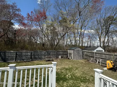 Exterior - 421 3rd St, Waretown, NJ 08758 photo 2 of 3