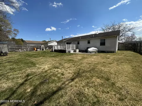 Exterior - 421 3rd St, Waretown, NJ 08758 photo 3 of 3