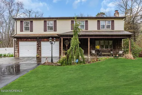 301 Bennetts Mills Rd, Jackson, NJ 08527