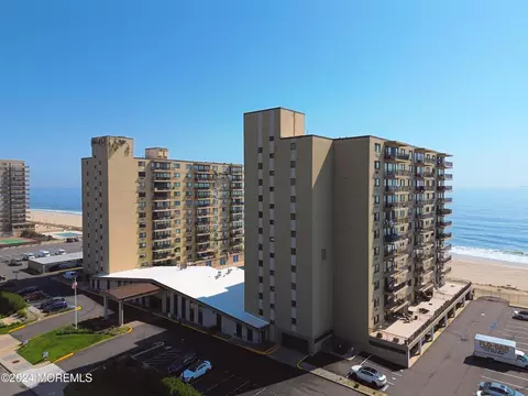 45 Ocean Ave #10I, Monmouth Beach, NJ 07750